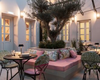 Aithrio Lounge Syros